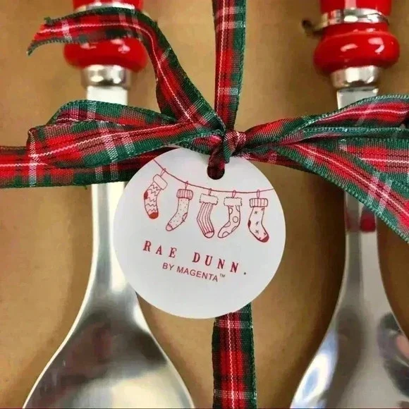 NEW Rae Dunn - MERRY CHRISTMAS - Beautiful Red Christmas Serving Spoon Set - Picture 5 of 6
